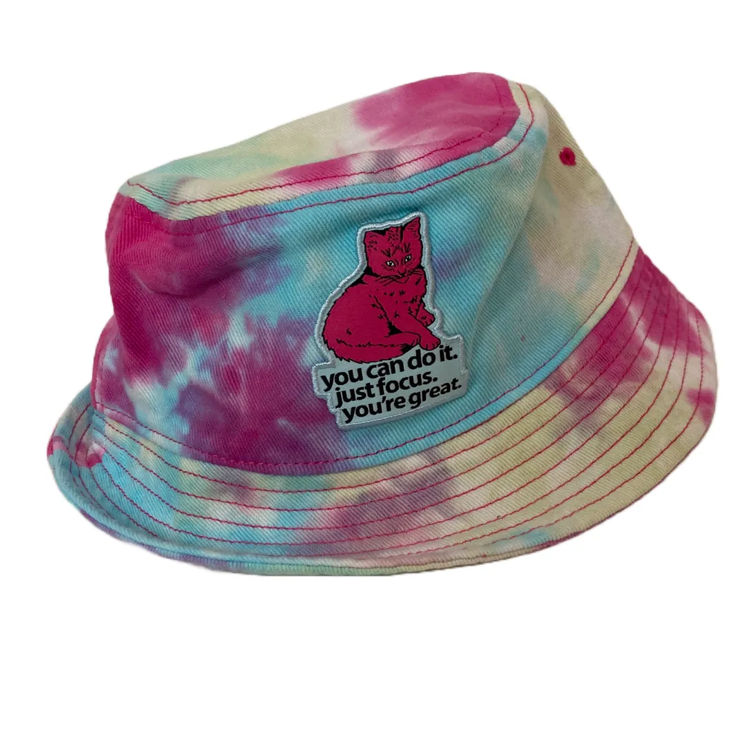 Focus Cat Bucket Hat - Cotton Candy