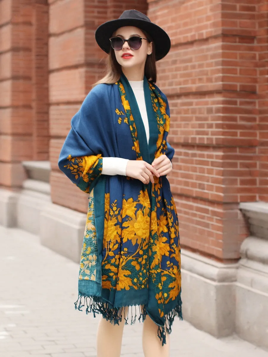 Women's Pure Wool Scarf - Multifunctional Ethnic Elegance in Captivating Blue with Plants and Flowers Pattern